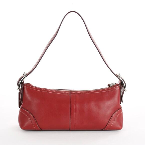 Coach F10909 SMALL Vintage Y2K Cherry Red Soho Leather  Coach Vintage Y2K Red Leather Baguette Shoulder Bag